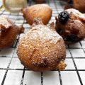 Blueberry-fritters